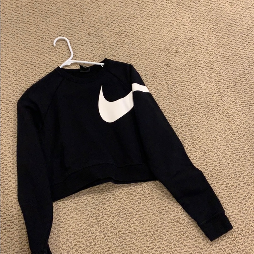 Cropped sweatshirt